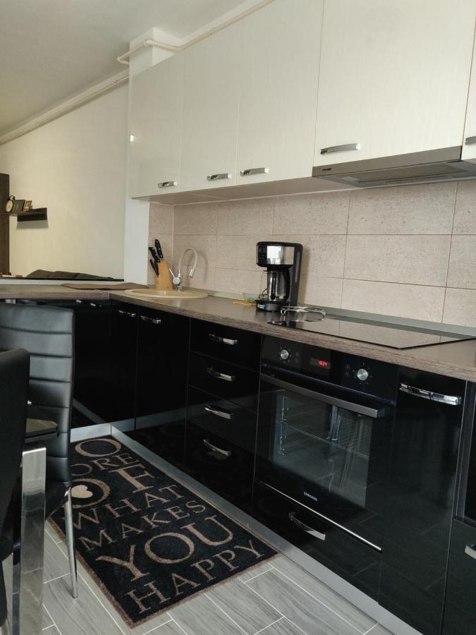 Avangarden Apartment Braşov Eksteriør bilde