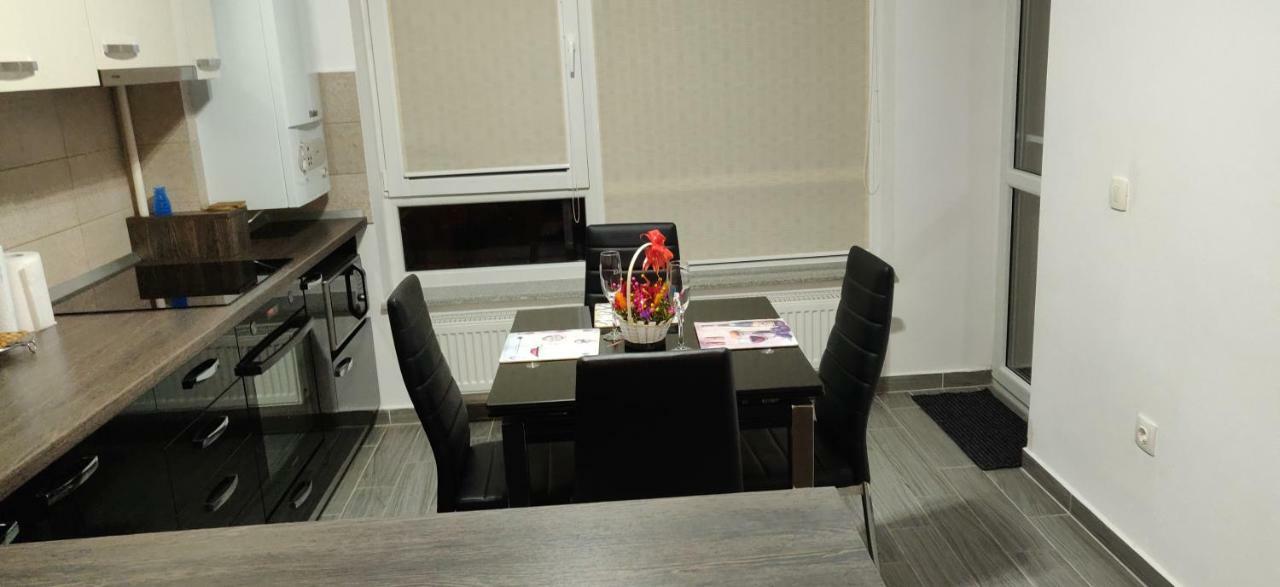 Avangarden Apartment Braşov Eksteriør bilde